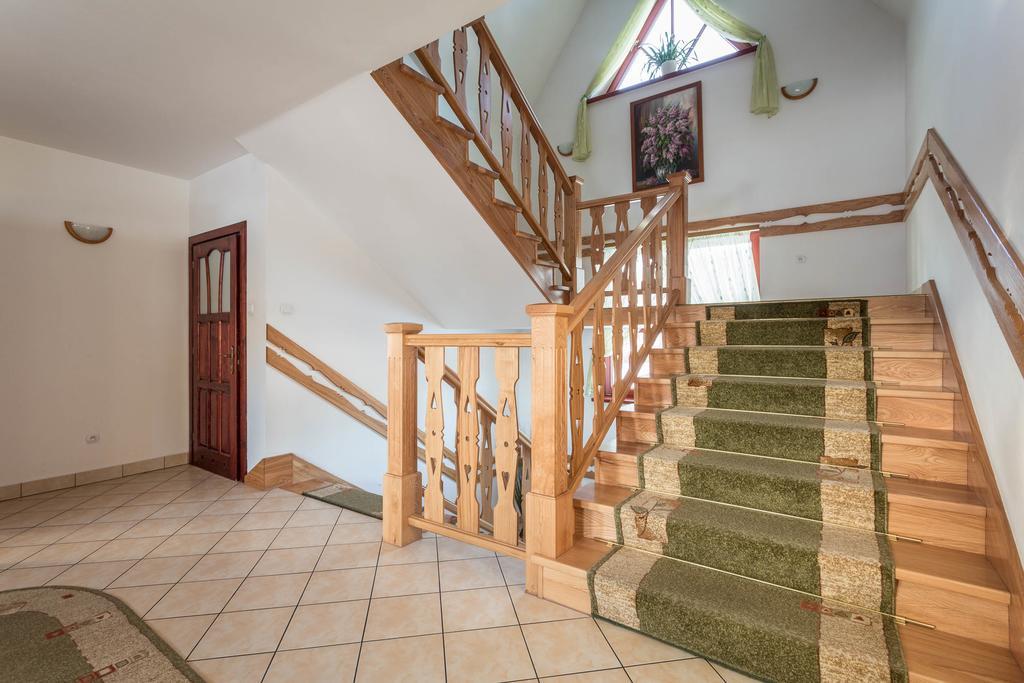 Sykowny Dworek Apartamenty Koscielisko Luaran gambar