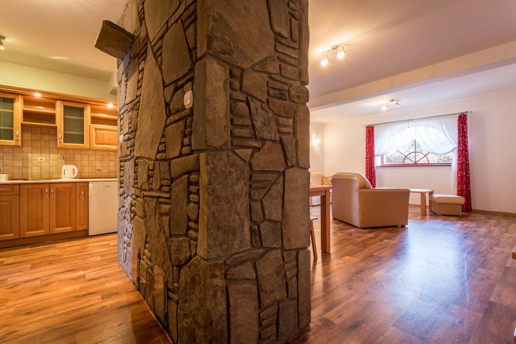 Sykowny Dworek Apartamenty Koscielisko Luaran gambar