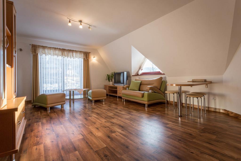 Sykowny Dworek Apartamenty Koscielisko Luaran gambar