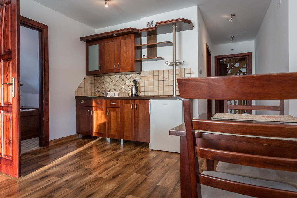 Sykowny Dworek Apartamenty Koscielisko Luaran gambar